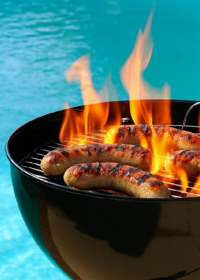 BBQ вечеринка на бассейне