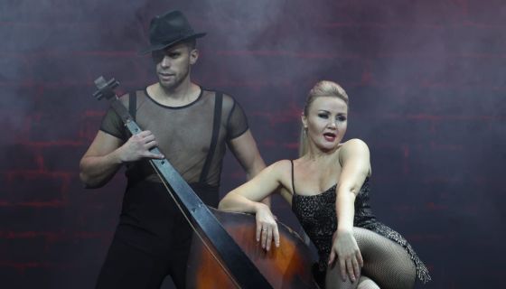 Мюзикл-шоу «Две легенды! Два хита! Из Chicago в Mamma Mia!»