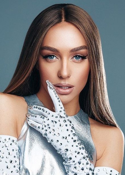 Мари Краймбрери, Эстосадок