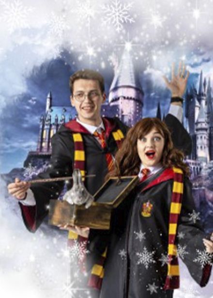 Шоу «Рождество в Хогвартс», Адлер