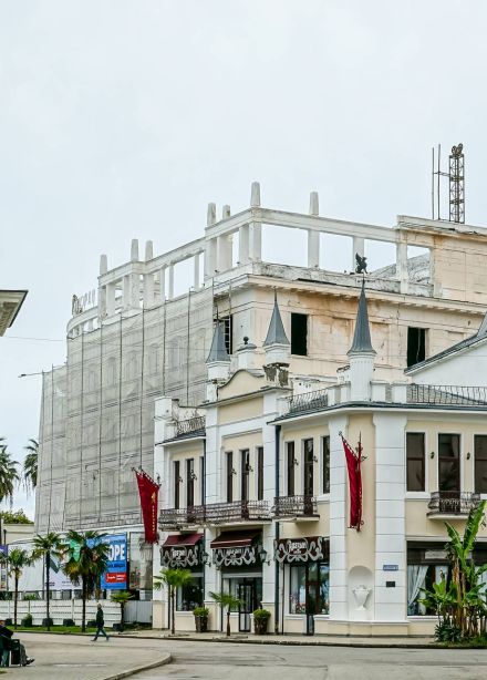 Сухум, Черниговка и термальный источник «Кындыг»